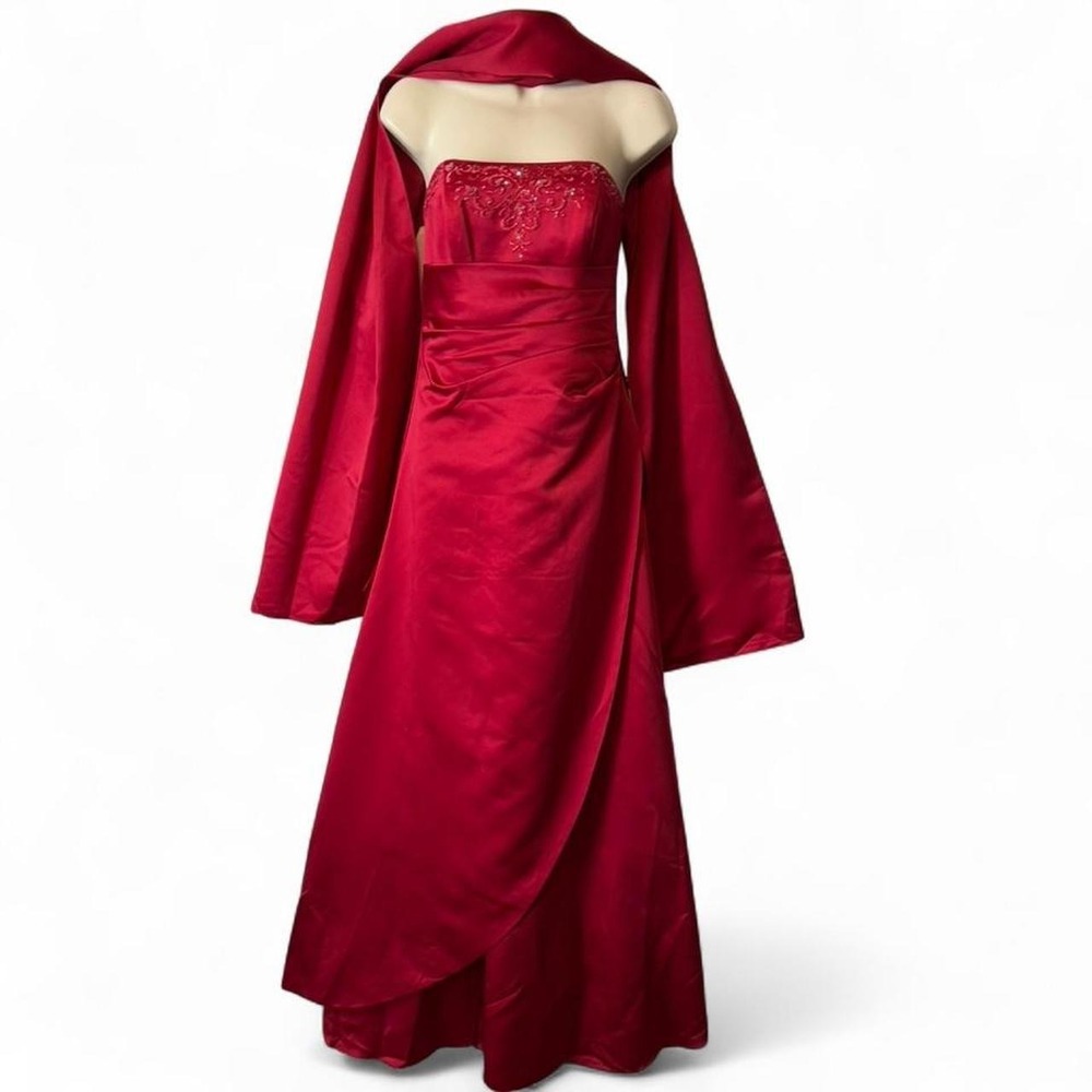 Vintage 90s David's Bridal Red Beaded Strapless Formal Gown, Women's Size 2